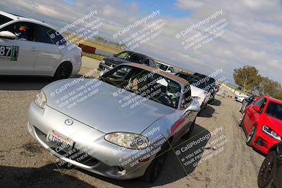 media/Mar-30-2025-Speed Ventures (Sun) [[39e6b1441d]]/Yellow/Grid/